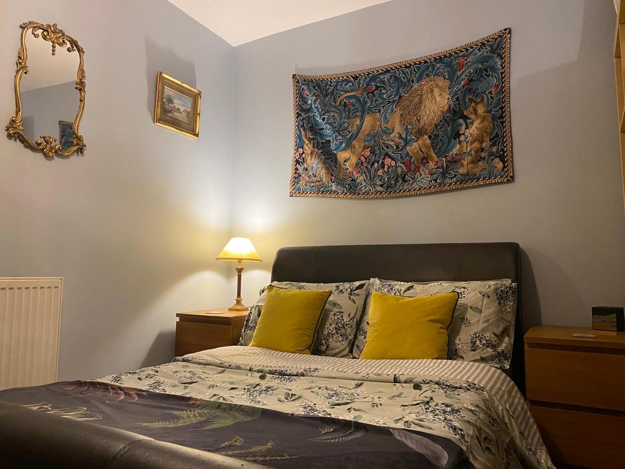 Quirky Town Centre Apartment With River Terrace Macclesfield Exterior foto